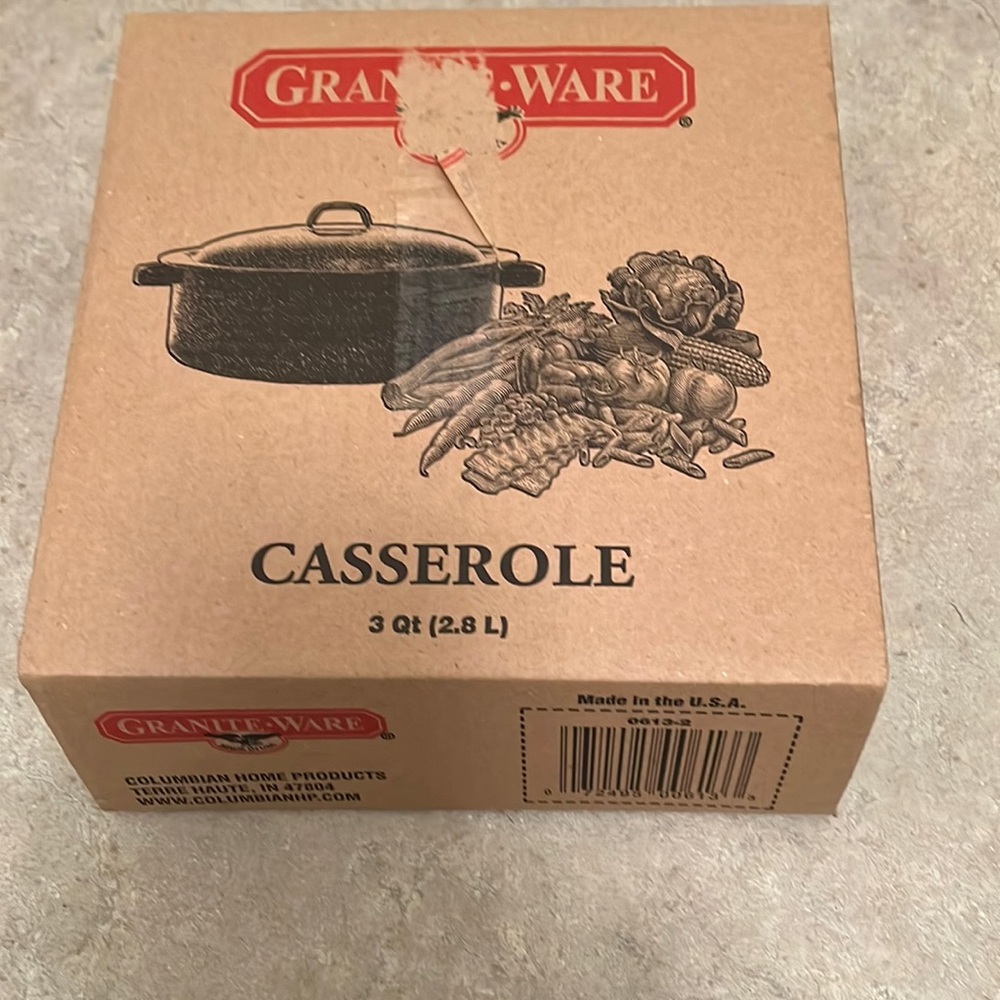 Granite Ware 13” covered oven roaster black NWT